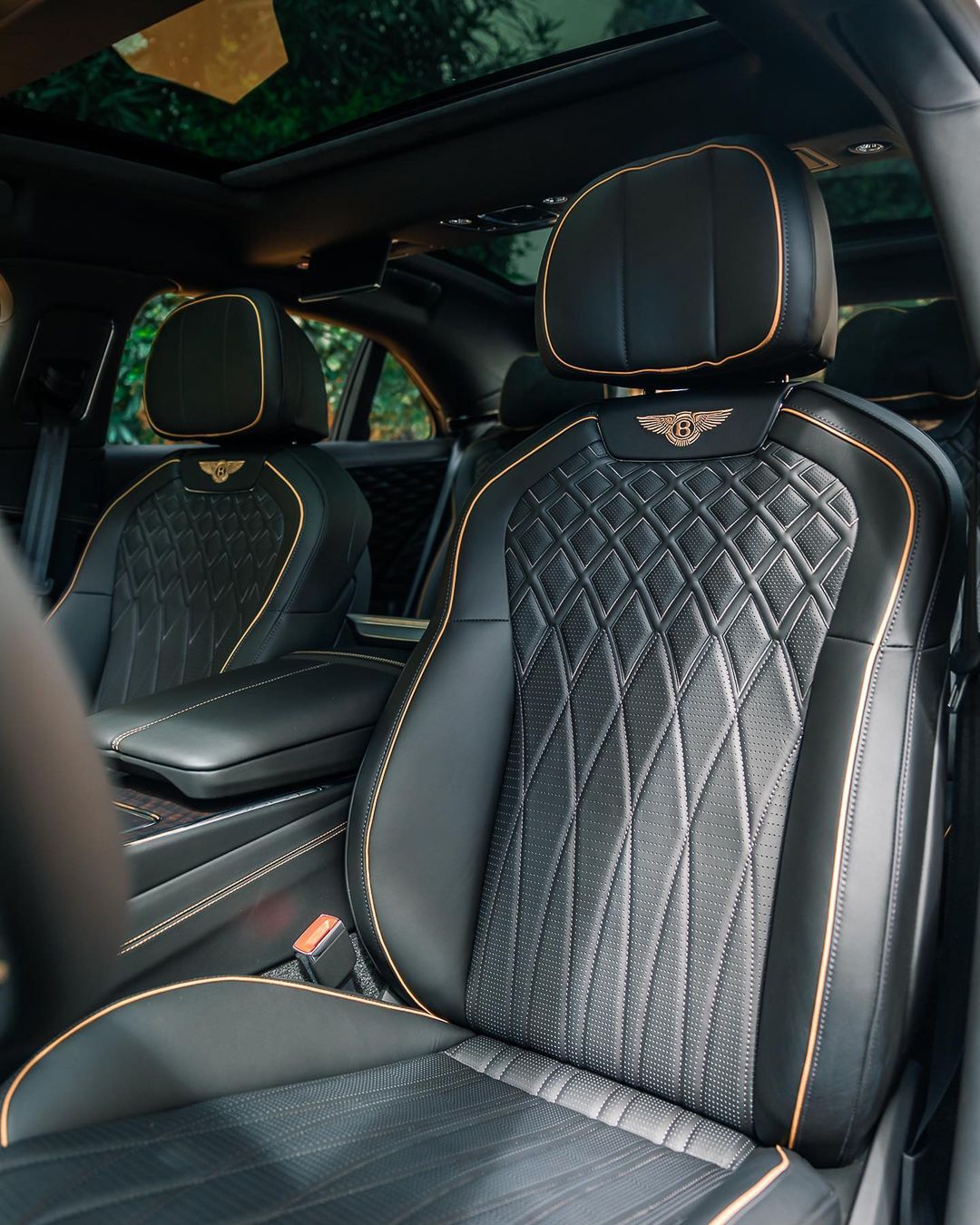 2021 Bentley Flying Spur V8 Camel Exterior & Beluga Interior ! - Auto ...